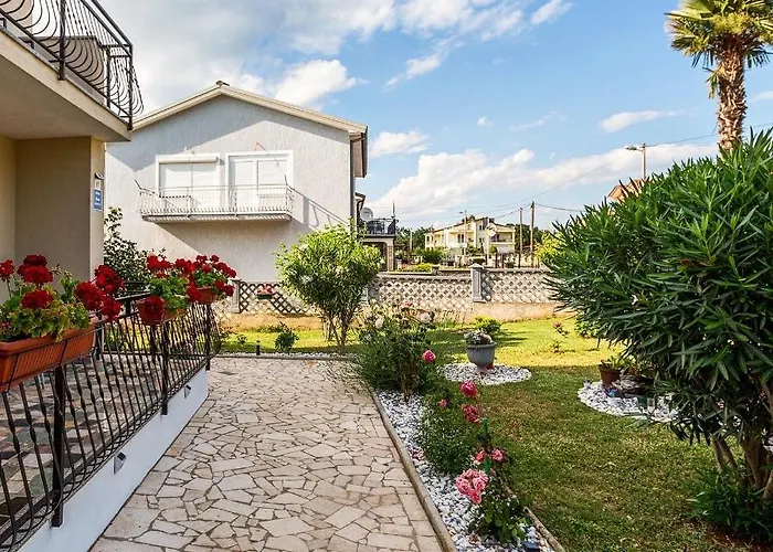 Belma Porec Apartment Radmani